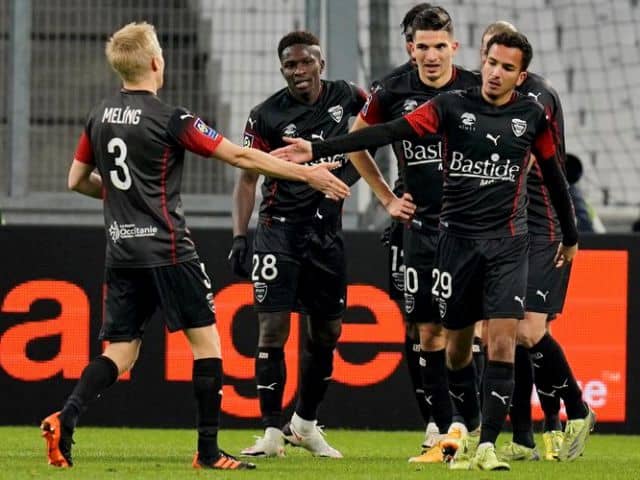 Soi keo bong da Nimes vs Lorient, 24/1/2021 - Ligue 1
