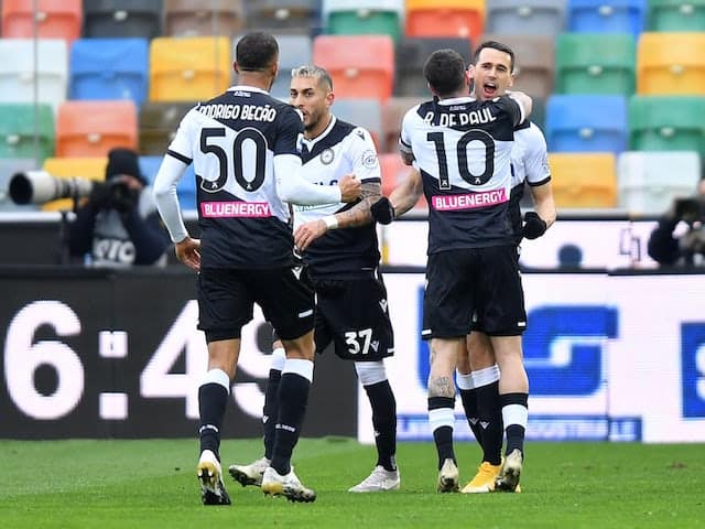 Soi kèo bóng đá AC Milan vs Udinese, 4/03/2021 - Serie A