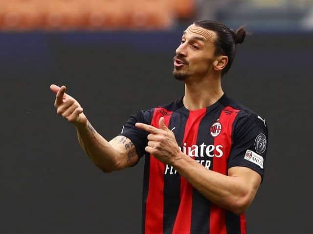 Soi kèo bóng đá AS Roma vs AC Milan, 1/03/2021 - Serie A