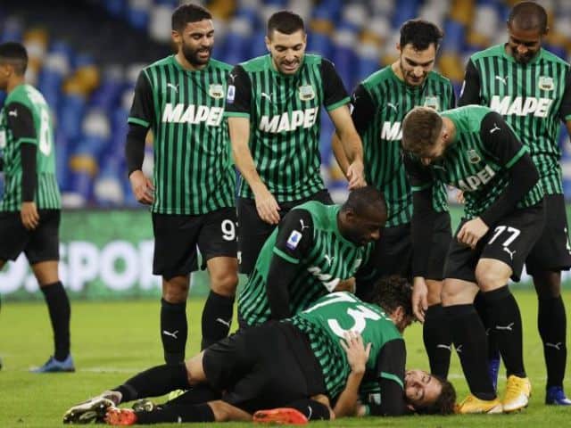 Soi kèo bóng đá Verona vs Sassuolo, 21/08/2021 - Serie A