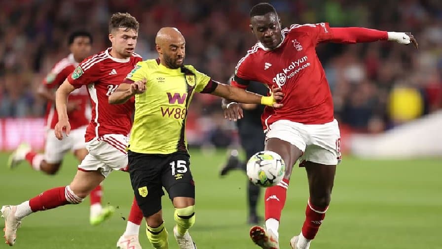 Soi kèo nhà cái Nottingham vs Luton, 21/10/2023